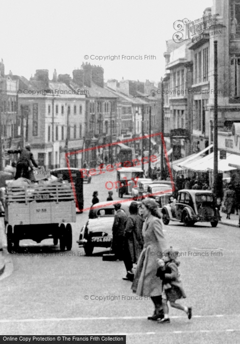 Photo of Wolverhampton, Crossing Victoria Street c.1955