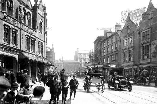 Photo of Wolverhampton, Queen Square 1910
