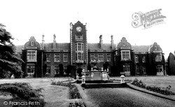 Royal Wolverhampton School c.1955, Wolverhampton