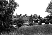 Great Tangley Manor 1913, Wonersh