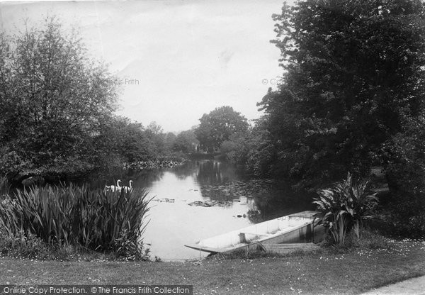 Photo of Wonersh, Great Tangley Manor, The Lake 1913