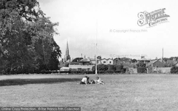 Photo of Woodbridge, Elmhurst Park c.1950
