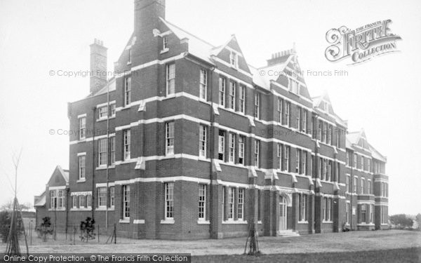 Photo of Woodbridge, School House 1896