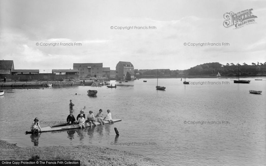 Woodbridge, the Quayside and the Tide Mill 1925