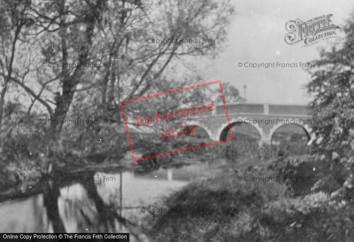 Photo of Woodford Bridge, Three Arch Bridge 1921