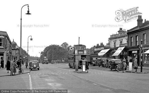 Photo of Woodford Green, High Road c.1950