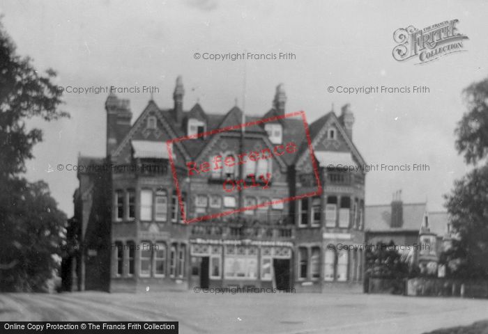 Photo of Woodford Green, Wilfred Lawson Temperance Hotel 1903