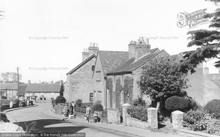 Photo of Woodhouse Eaves, Maplewell Road c.1955
