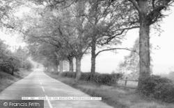 Road To The Beacon c.1965, Woodhouse Eaves