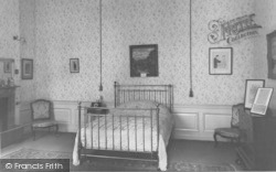 Sir Winston Churchill's Birthroom, Blenheim Palace c.1960, Woodstock