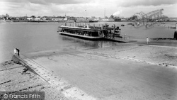 Floating  Bridge c.1960, Woolston