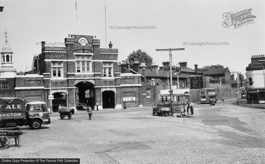 Woolwich, Market Square 1964