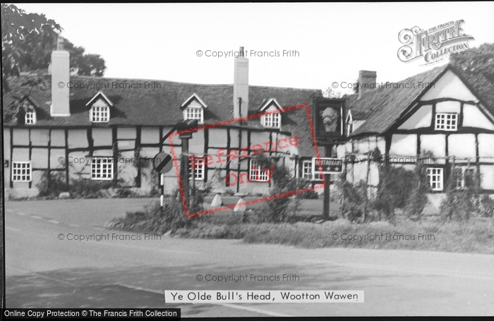 Photo of Wootton Wawen, Ye Olde Bull's Head c.1950