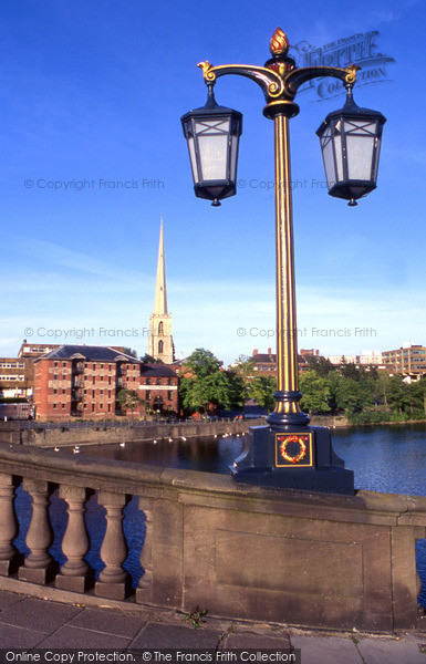 Photo of Worcester, Bridge 2004