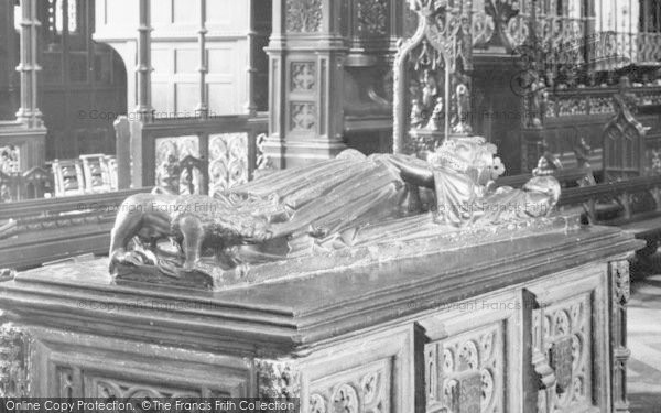 Photo of Worcester, Cathedral, King John's Tomb Effigy 1925