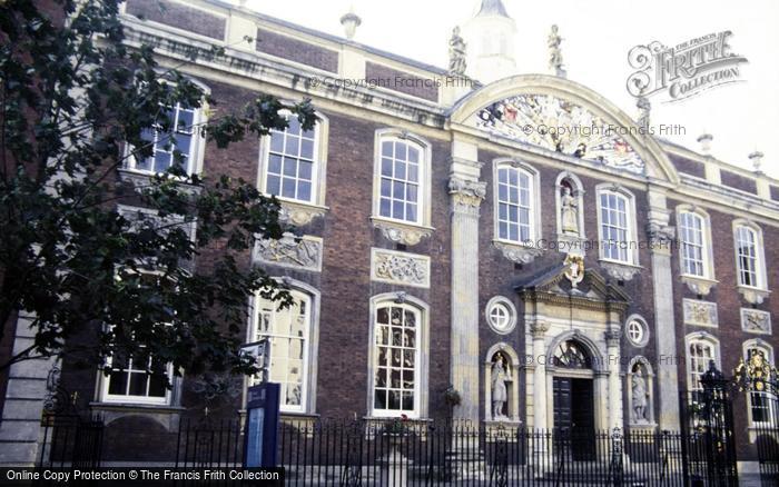 Photo of Worcester, Guildhall c.1985