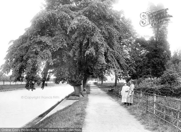 Photo of Worcester, New Promenade 1923