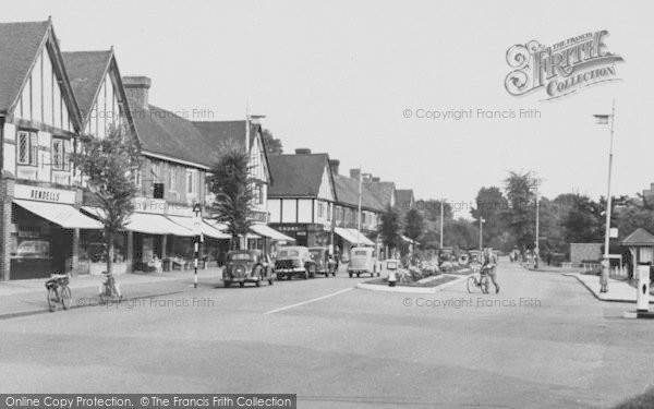 Photo of Worcester Park, Plough Green c.1955