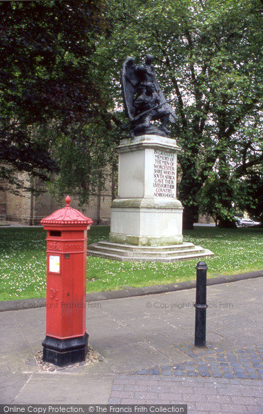 Photo of Worcester, Pillar Box And Boer War Memorial 2004