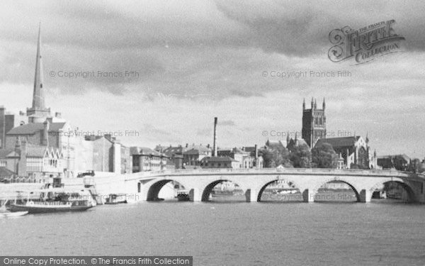 Photo of Worcester, The Cathedral And Bridge 1933