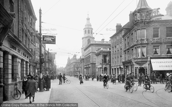 Photo of Worcester, The Cross 1923