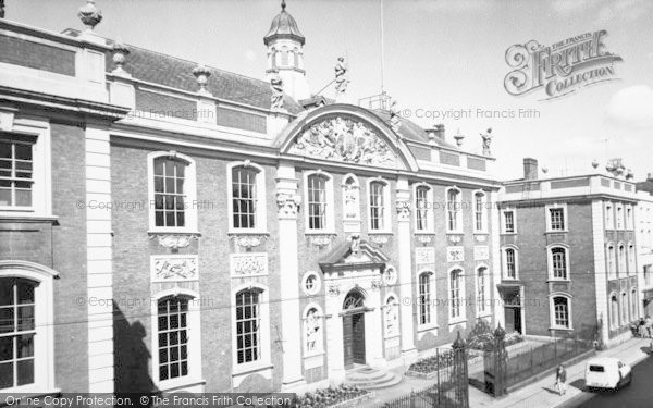 Photo of Worcester, The Guildhall c.1965