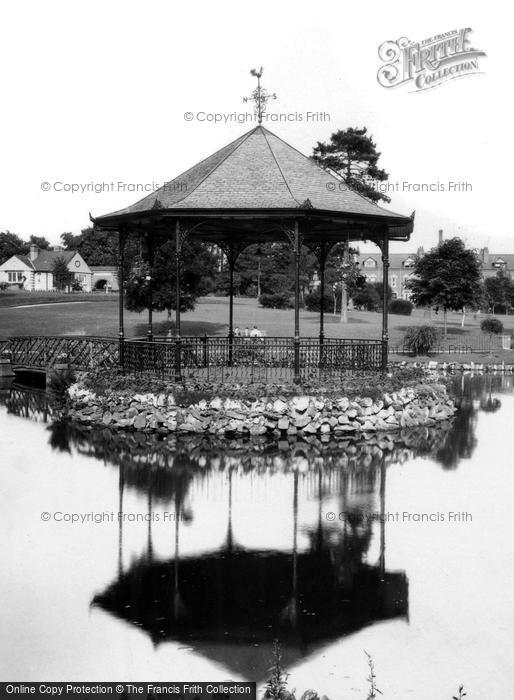 Photo of Worcester, The Pavilion, Gheluvelt Park 1936
