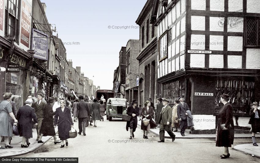 Worcester, the Shambles c1950