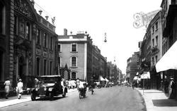 Traffic And Pedestrians, High Street 1931, Worcester