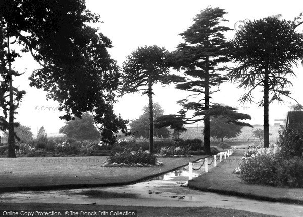 Photo of Wordsley, the Park c1960