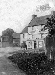 The New Inn 1904, Worplesdon