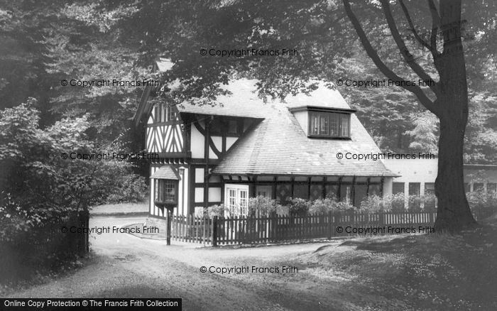 Photo of Worsley, Old Warke Lodge c.1960