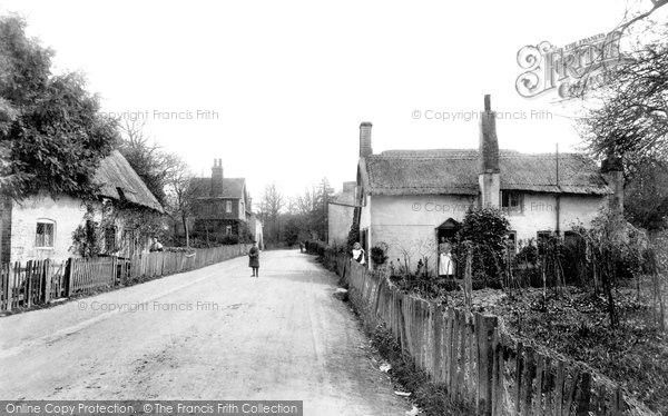 Photo of Worth, Crawley Lane 1906