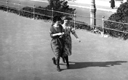 Fashion 1921, Worthing