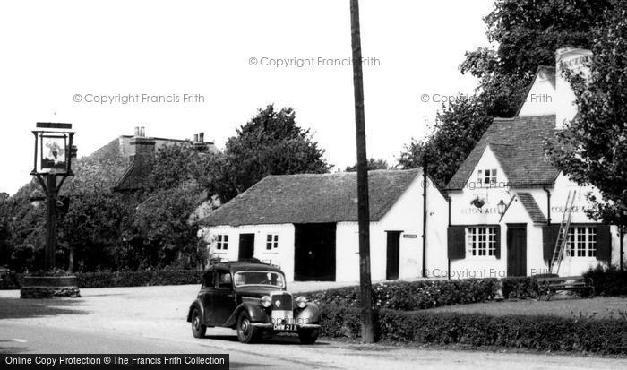 Photo of Wraysbury, The George c.1955