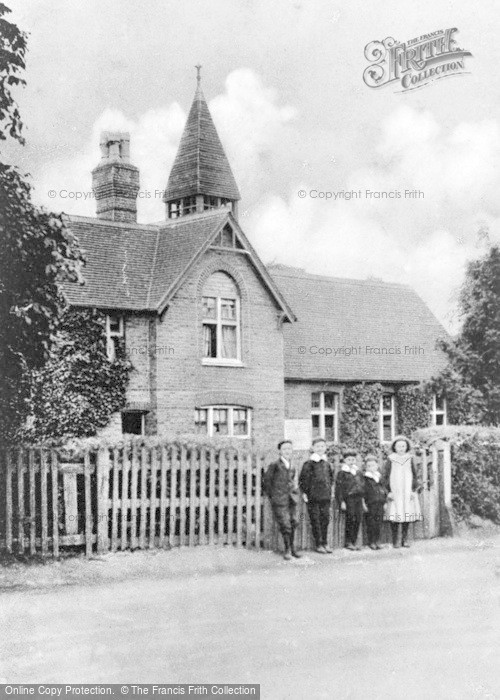 Photo of Wraysbury, Village School 1904