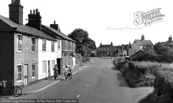 Photo of Wrentham, High Street c1955