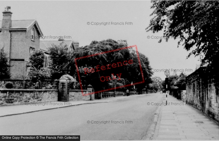 Photo of Wrexham, Grosvenor Road c.1960