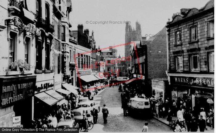 Photo of Wrexham, Hope Street c.1960
