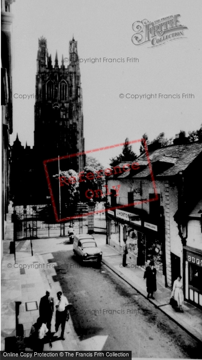 Photo of Wrexham, Parish Church c.1965