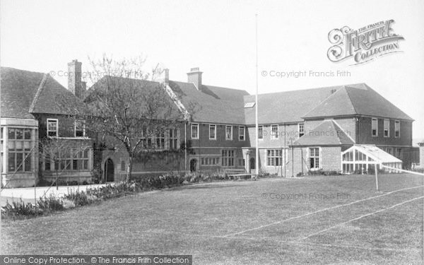 Photo of Wye, College 1906