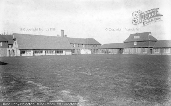 Photo of Wye, College 1906