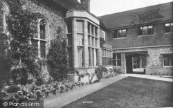 College, The Quadrangle 1908, Wye