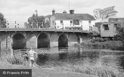 The Bridge And Victoria Inn c.1955, Wye