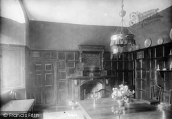 The College, Dining Room 1908, Wye