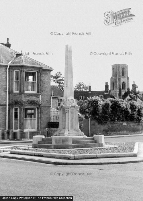 Photo of Wymondham, The Memorial c.1960