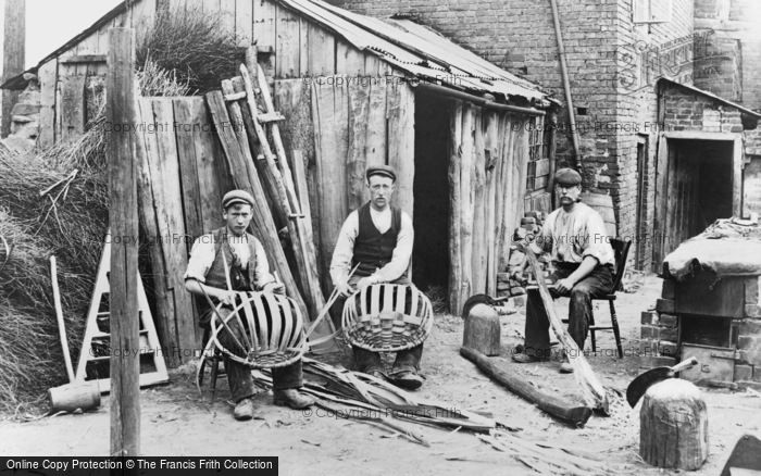 Photo of Wyre Forest, Skuttle Basket Makers c.1910