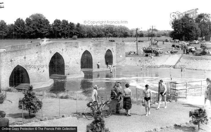 Photo of Yalding, The Bridge c.1960