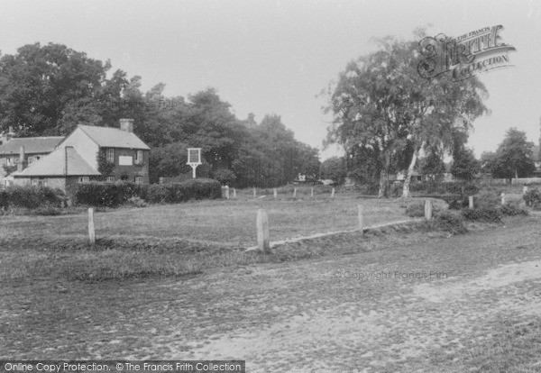 Photo of Yateley, Cricket Hill 1910