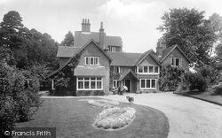 Cricket Hill House 1924, Yateley